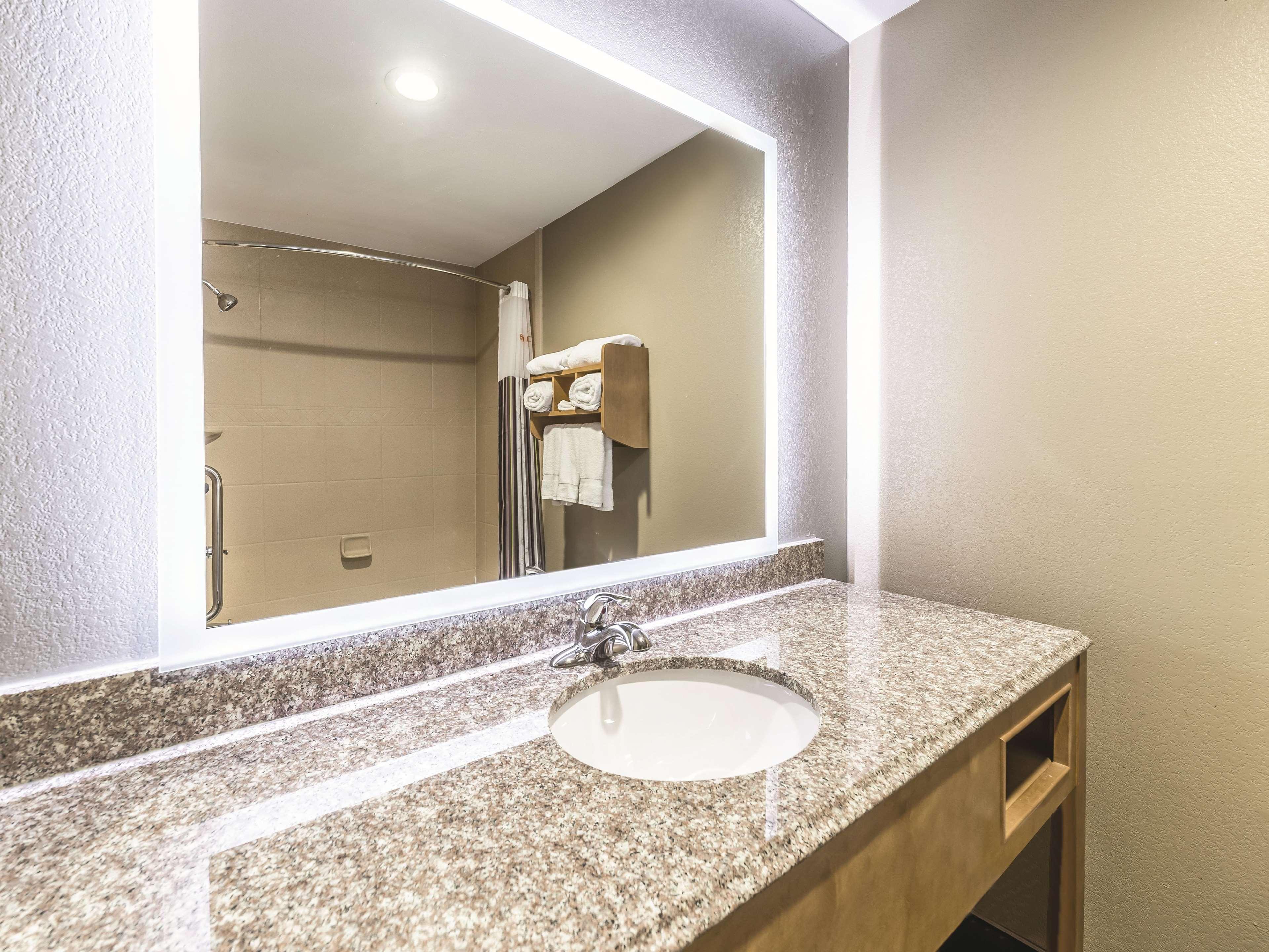Hotel La Quinta By Wyndham Tulsa - Catoosa Esterno foto