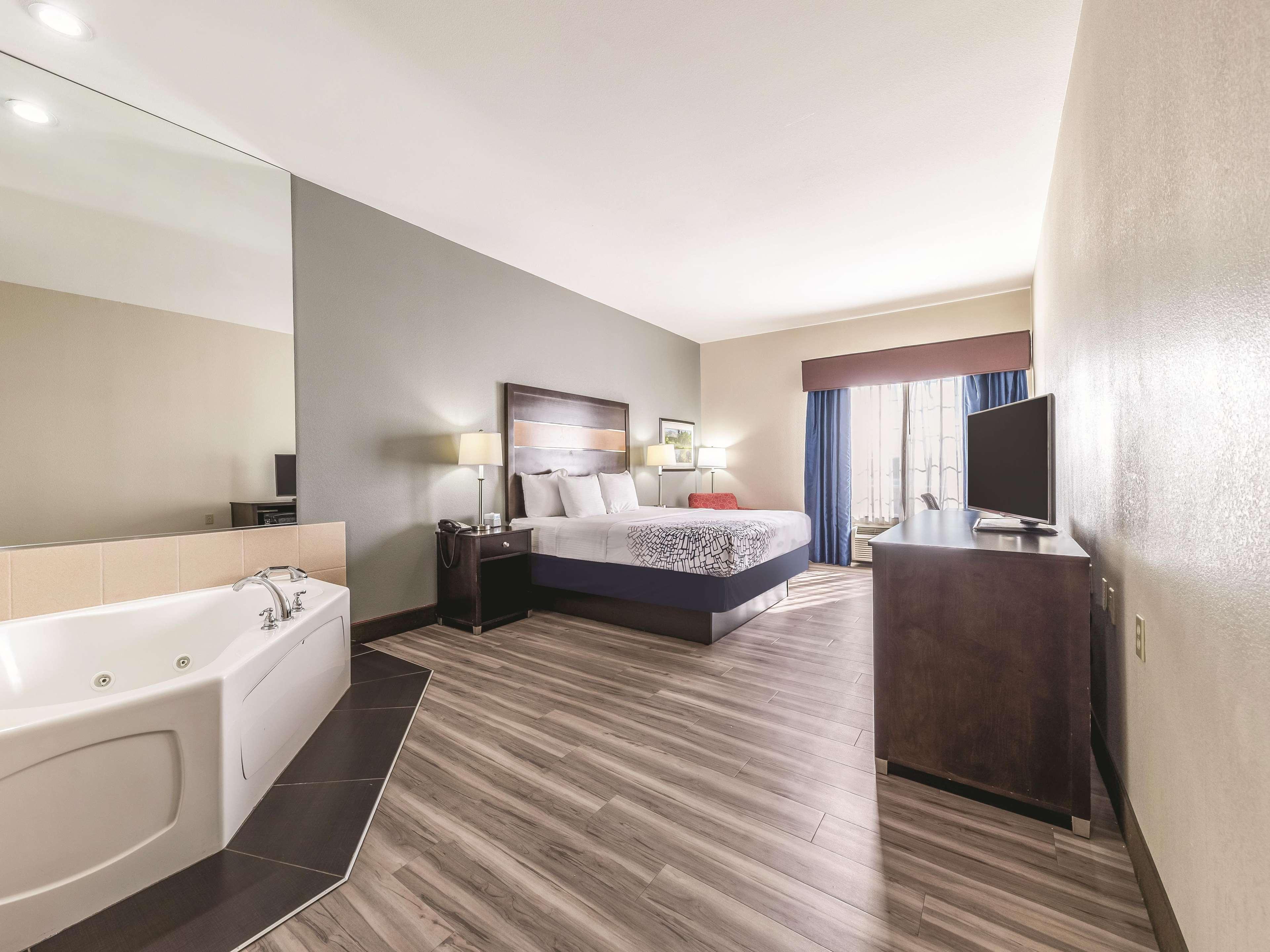 Hotel La Quinta By Wyndham Tulsa - Catoosa Esterno foto