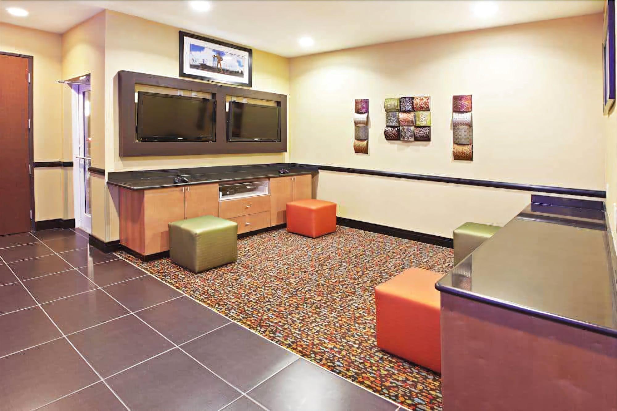 Hotel La Quinta By Wyndham Tulsa - Catoosa Esterno foto