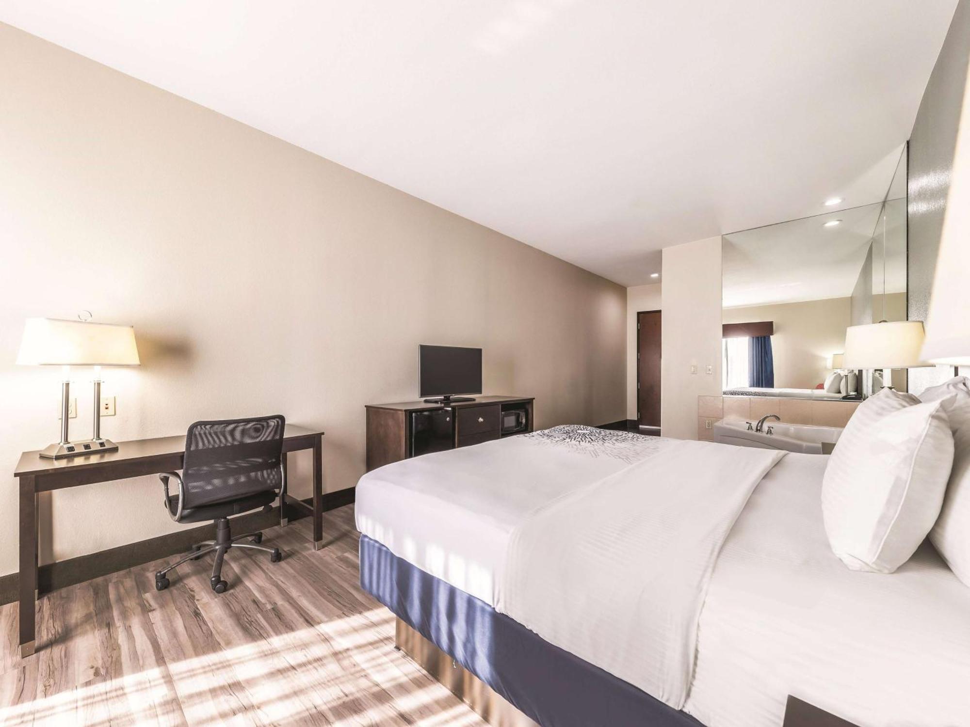 Hotel La Quinta By Wyndham Tulsa - Catoosa Esterno foto